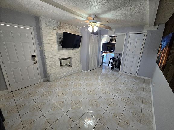 5th image of 10605 Newmont Rd #B