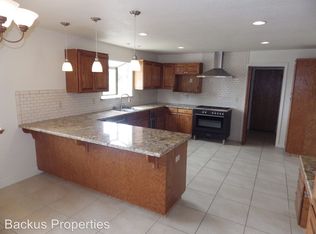 22315 Berry Dr, Salinas, CA 93908