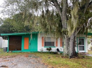521 S Levis Ave, Tarpon Springs, FL 34689