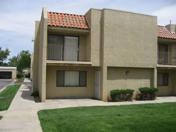 44200 Kingtree Ave Unit 13, Lancaster, CA 93534