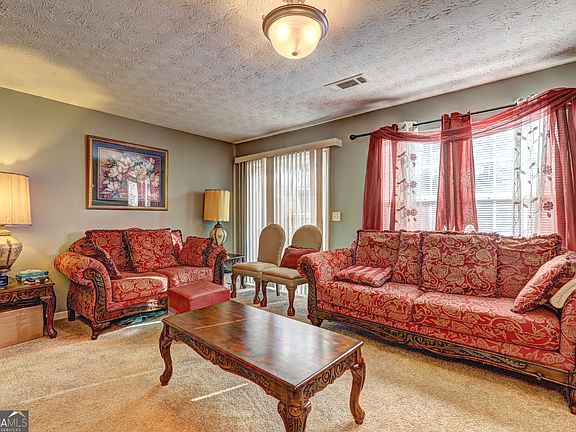 2nd image of 1015 Magnolia Gardens Walk