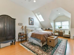 428 Medford St APT 1, Charlestown, MA 02129