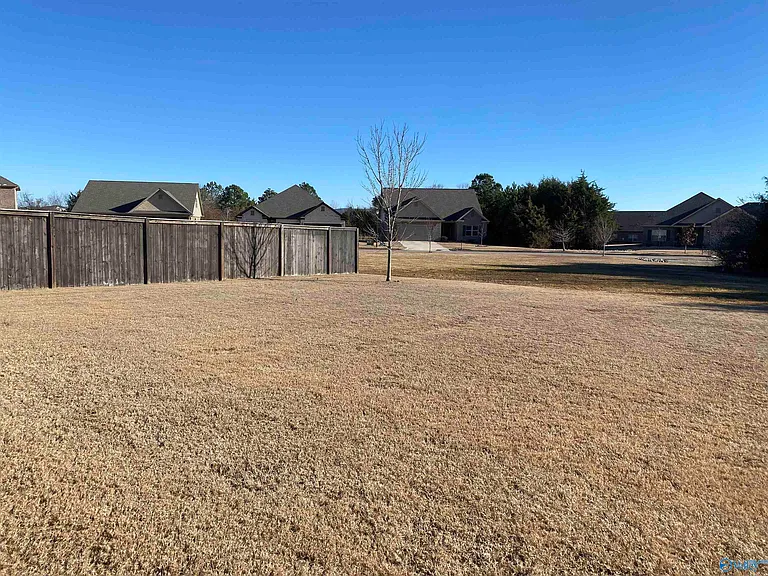 7305 Kendama Ct — Photo 40