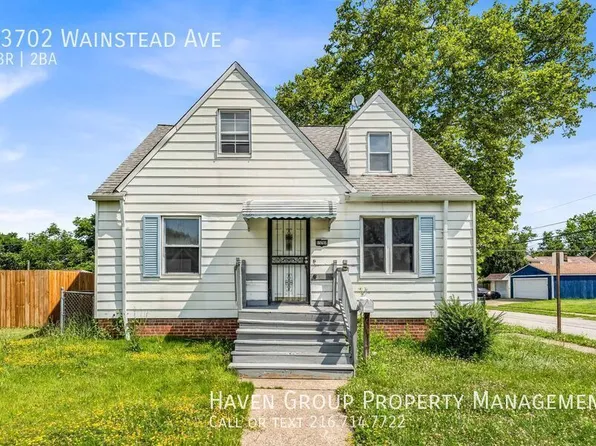 13702 Wainstead Ave, Cleveland, OH 44111