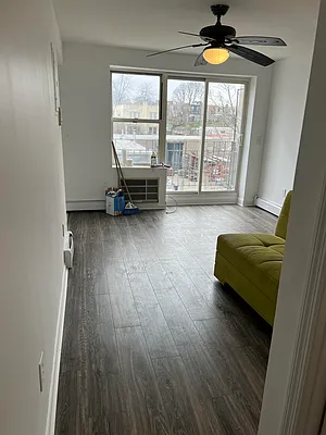 Rented by Triplemint | media 7