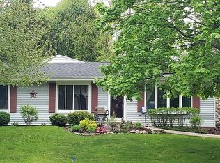 1437 Endl Blvd, Fort Atkinson, WI 53538