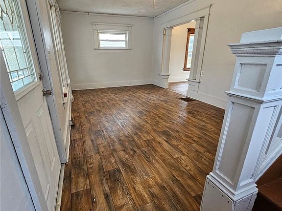 3rd image of 1259 E 21st St