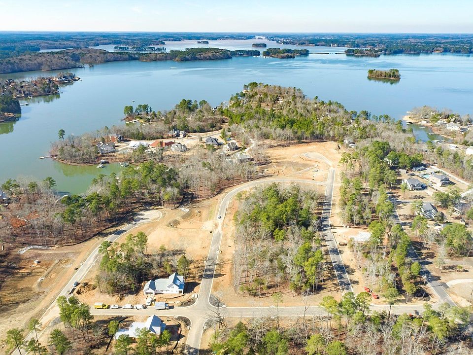 1st image of 612 Misty Banks Dr