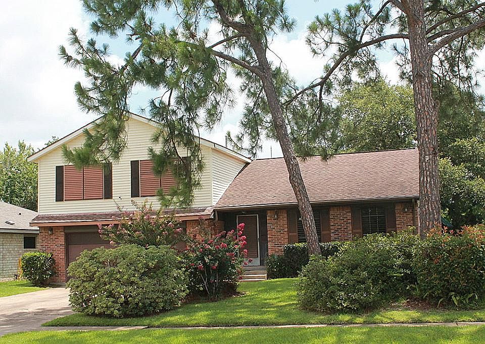 1st image of 11011 Sageburrow Dr
