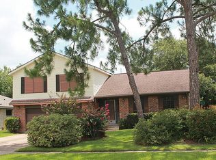 11011 Sageburrow Dr, Houston, TX 77089