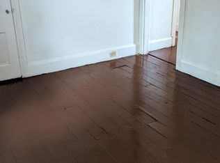 56 Walnut St #B, Salem, NJ 08079