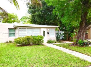 250 SW 7th St #0, Dania, FL 33004
