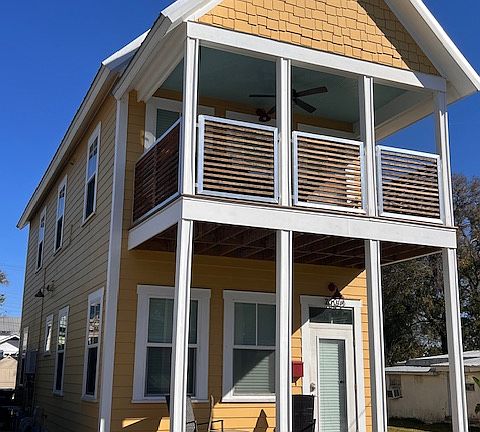 2nd image of 2304 1/2 E 9th Ave