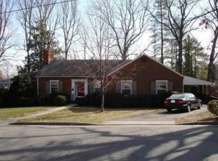 310 Kent Rd, Charlottesville, VA 22903