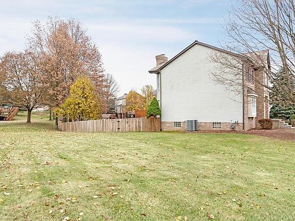 5th image of 109 Glenbrook Dr