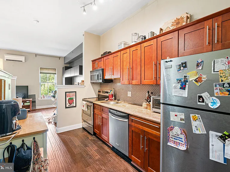 1832 Green St #2F — Photo 5