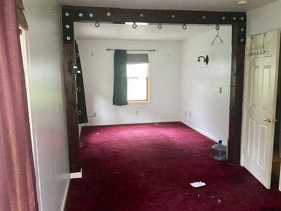 5th image of 45 Church St