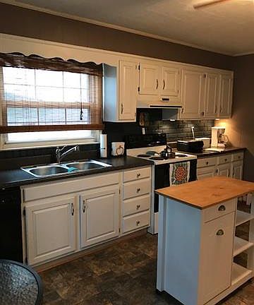 4th image of 61 Alleghany St