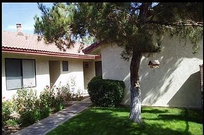 1st image of 27535 Lakeview Dr