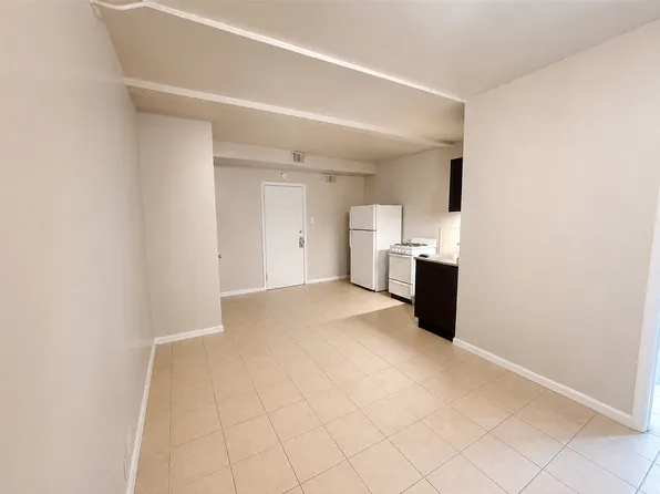 3104 Woodson Rd, Saint Louis, MO
