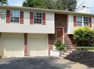 2119 Jodilee Ct, Columbus, OH 43228