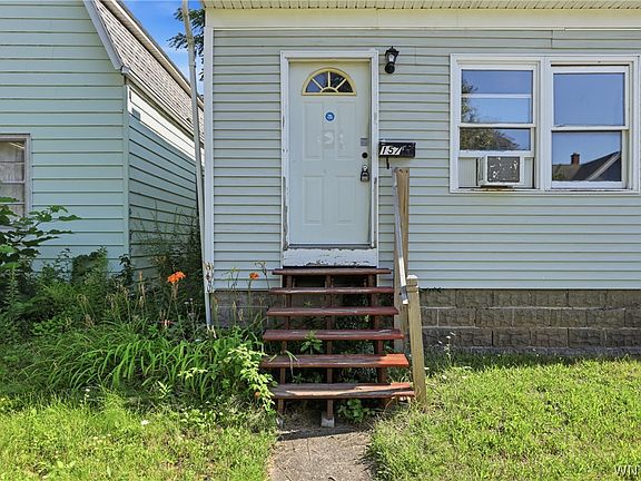 3rd image of 157 Merrimac St