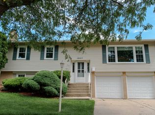 15417 Alameda Ave, Oak Forest, IL
