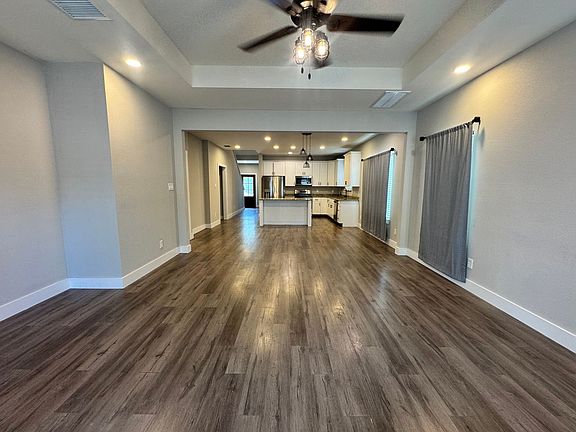 5th image of 110 Brooklynn Ln