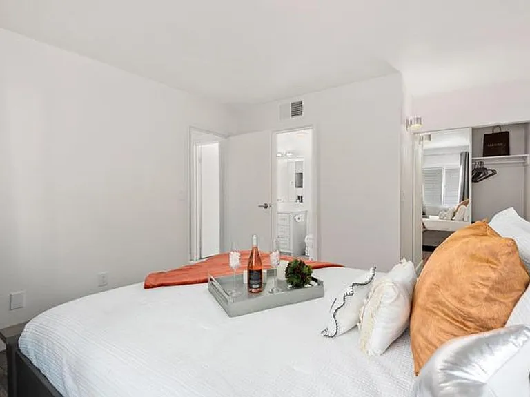 The Molino Apartments — Photo 46
