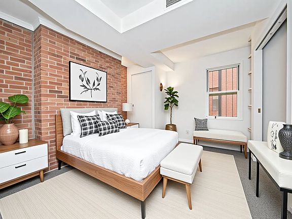 2nd image of 134 E 13th St APT 3W