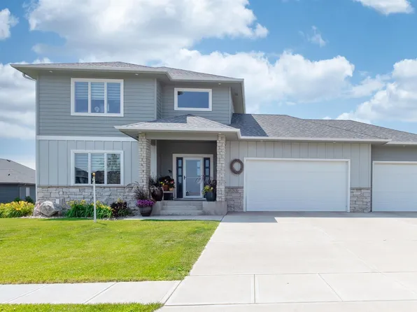 6913 E 37th St, Sioux Falls, SD 57110