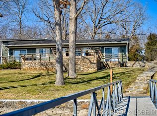 30397 Zinnia Rd, Gravois Mills, MO 65037