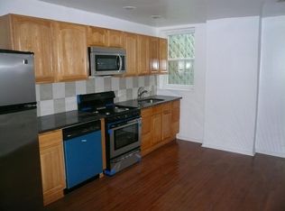 2217 Cross St, Philadelphia, PA 19146