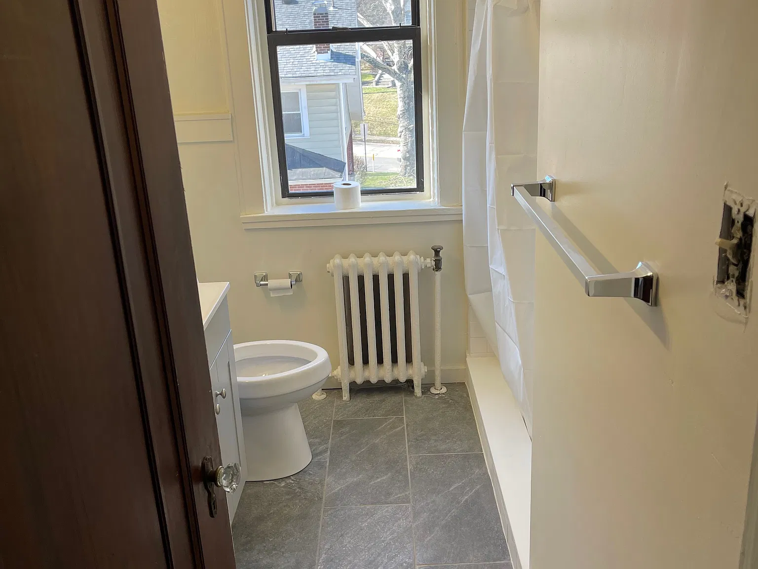 1 bed, 800 sqft, $1,275 — Photo 3