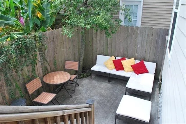 925 Hillary St — Photo 17