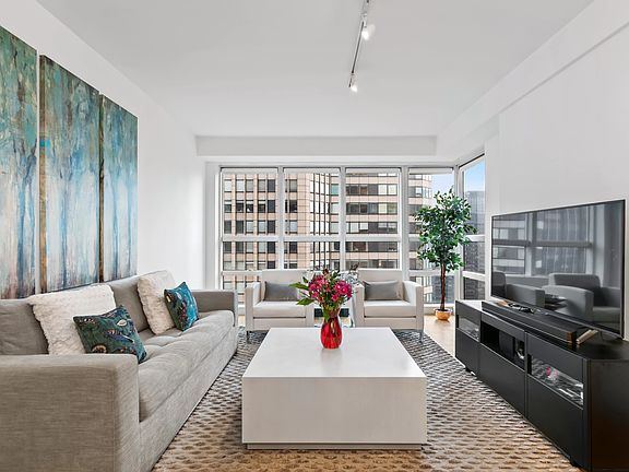 2nd image of 146 W 57th St APT 53F