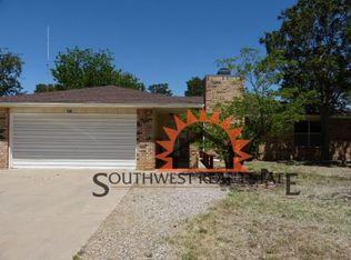 136 Summer Ct, Clovis, NM 88101