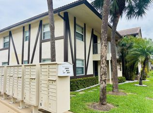 2391 NW 89th Dr APT 401, Pompano Beach, FL 33065