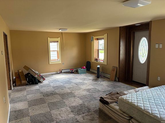 3rd image of 405 E Swihart St