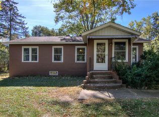 734 Park Ridge Dr, Eau Claire, WI 54703