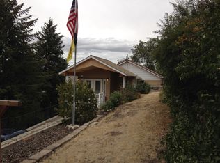 100 Banks Ave, Grand Coulee, WA 99133