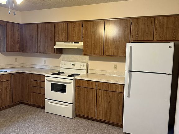 5th image of 6245 Normandy Dr #10