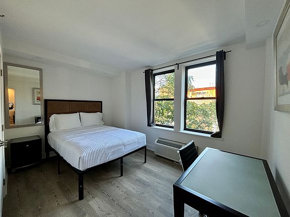 4th image of 45 W 81st St #7K