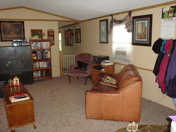 4th image of 888 E Shady Ln Trlr 300