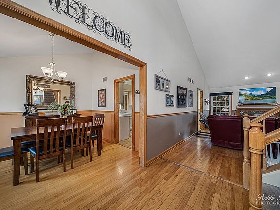 2nd image of 635 Golfers Ln