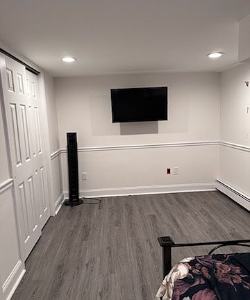 2nd image of 209 Holbrook Ave