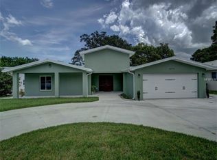 3379 Harbor Lake Dr, Largo, FL 33770