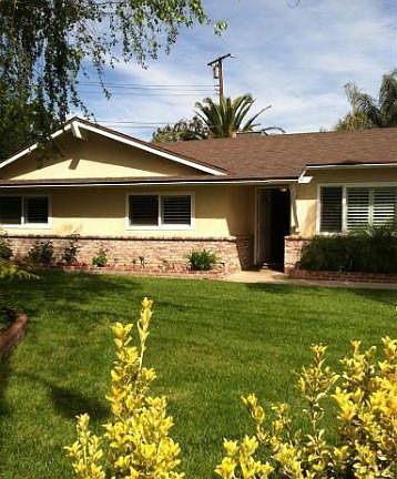 2nd image of 491 Jeanne Ct