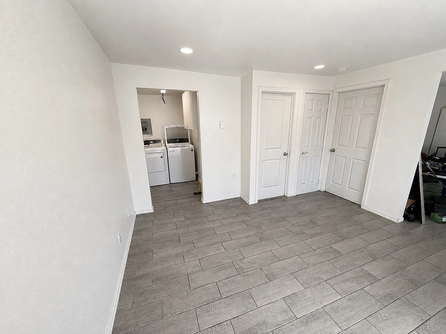 2 bed, 1032 sqft, $1,650 — Photo 2