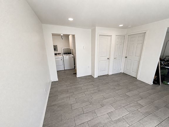 2nd image of 801 Spokane St #803